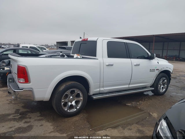 44229219 :رقم المزاد ، 1C6RR7NT8HS773976 vin ، 2017 Ram 1500 Laramie  4x4 5'7 Box مزاد بيع