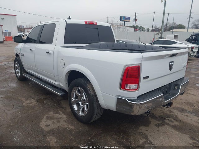 44229219 :رقم المزاد ، 1C6RR7NT8HS773976 vin ، 2017 Ram 1500 Laramie  4x4 5'7 Box مزاد بيع
