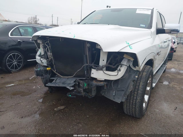 44229219 :رقم المزاد ، 1C6RR7NT8HS773976 vin ، 2017 Ram 1500 Laramie  4x4 5'7 Box مزاد بيع
