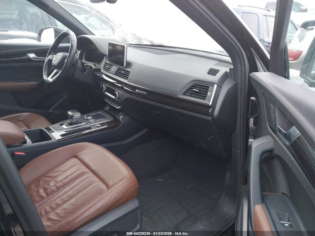 2018 AUDI Q5 WA1BNAFY1J2085444 Photo 4