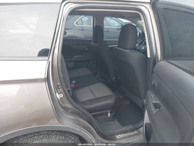 2016 MITSUBISHI OUTLANDER JA4AZ3A38GZ052352 Photo 7