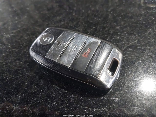 KIA SOUL + 2015 KNDJP3A55F7224134 Image 11