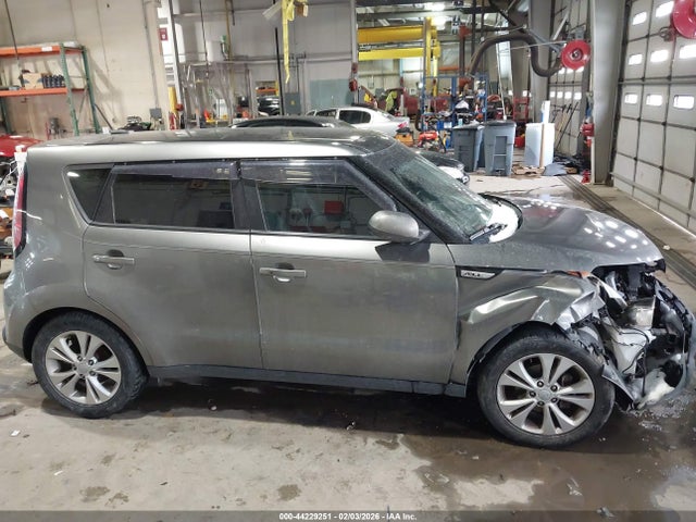 KIA SOUL + 2015 KNDJP3A55F7224134 Image 13