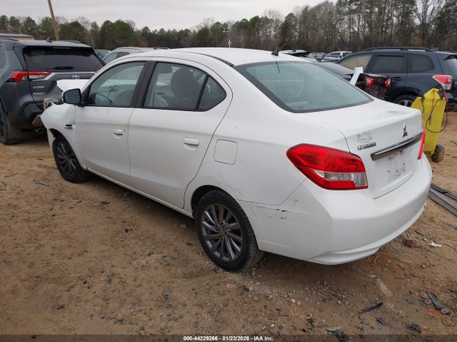 2017 MITSUBISHI MIRAGE G4 ML32F4FJ4HHF08814 Photo 2