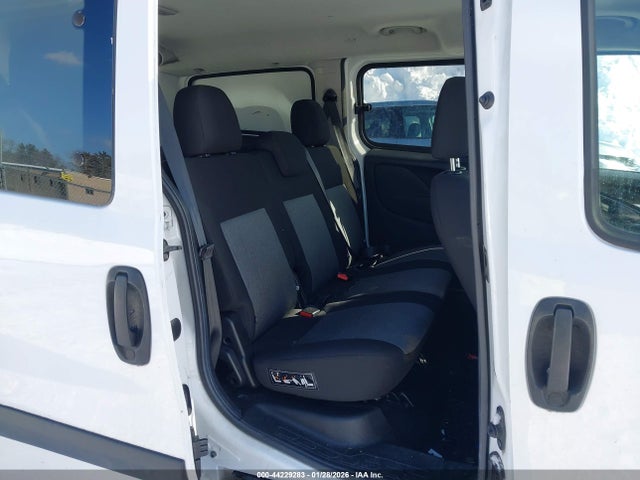 44229283 :رقم المزاد ، ZFBERFBB2H6F57004 vin ، 2017 Ram Promaster City Tradesman Slt مزاد بيع