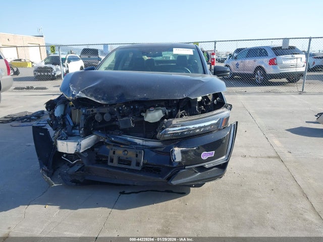 JHMZC5F31JC019183 Honda Clarity Plug-in Hybrid Touring
