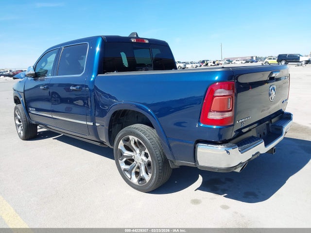 2020 RAM 1500 1C6SRFHT2LN254842 Photo 2