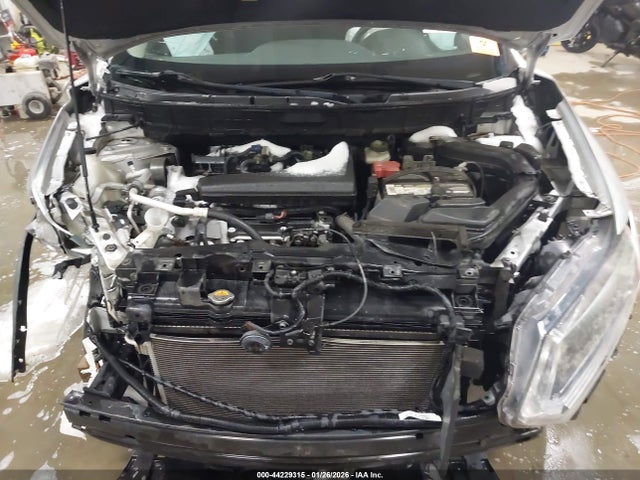 JN8AT2MT6GW005744 Nissan ROGUE S