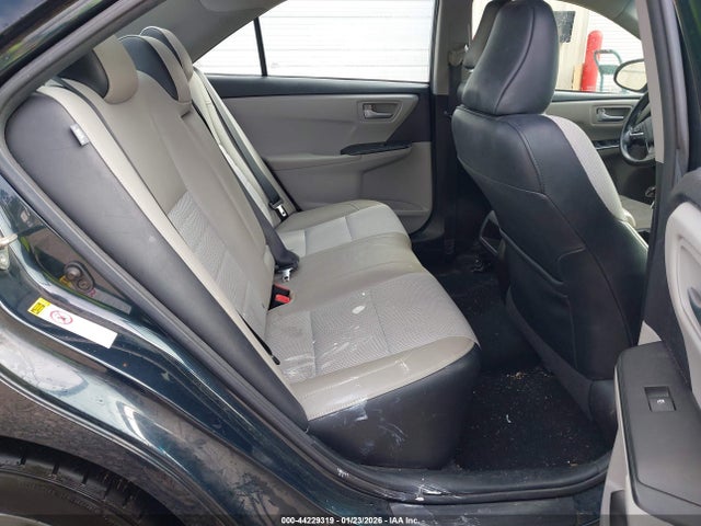 4T1BF1FK1HU342272 Toyota CAMRY SE
