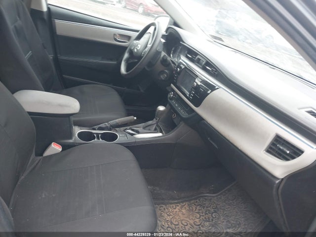 2T1BURHE5GC547704 Toyota COROLLA LE