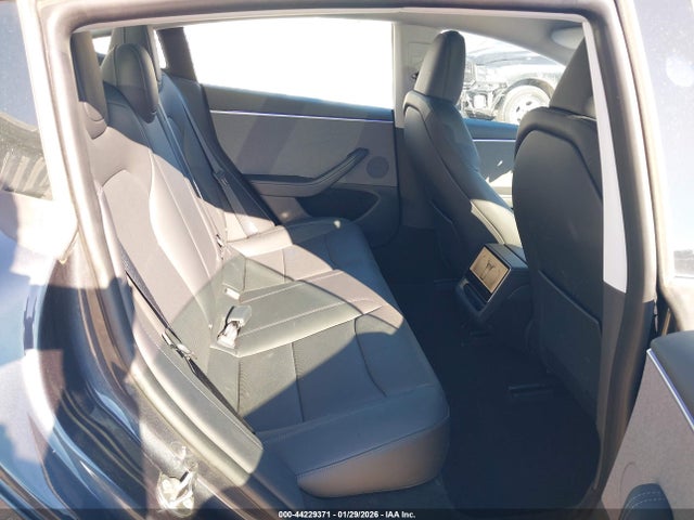 2024 TESLA MODEL 3 5YJ3E1EA4RF727372 Photo 7