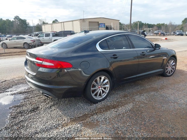 2015 JAGUAR XF SAJWA0FS9FPU60422 Photo 3