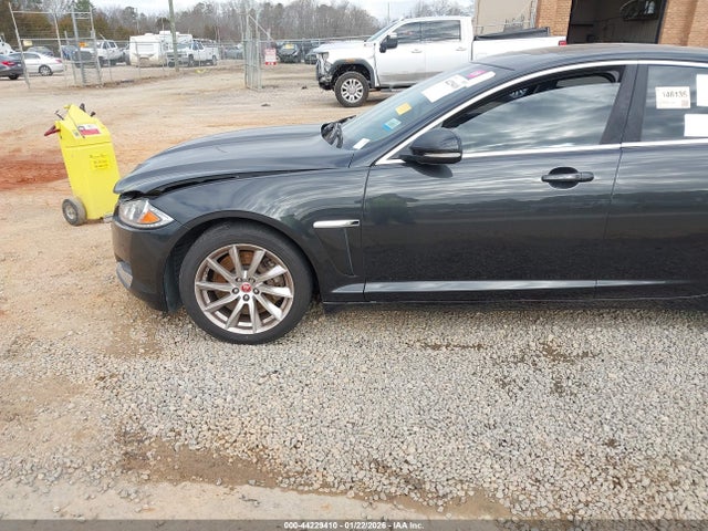 2015 JAGUAR XF SAJWA0FS9FPU60422 Photo 5