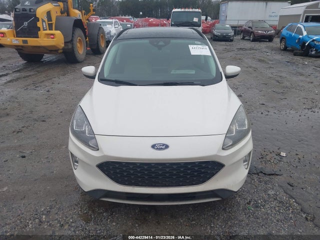 1FMCU0CZ5MUA92907 Ford Escape Sel Hybrid