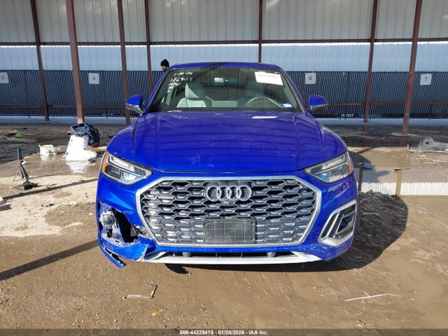 Продаж на аукціоні авто 2022 Audi Q5 Sportback Premium Plus 45 Tfsi S Line Quattro S Tronic, vin: WA15AAFYXN2007937, номер лоту: 44229418