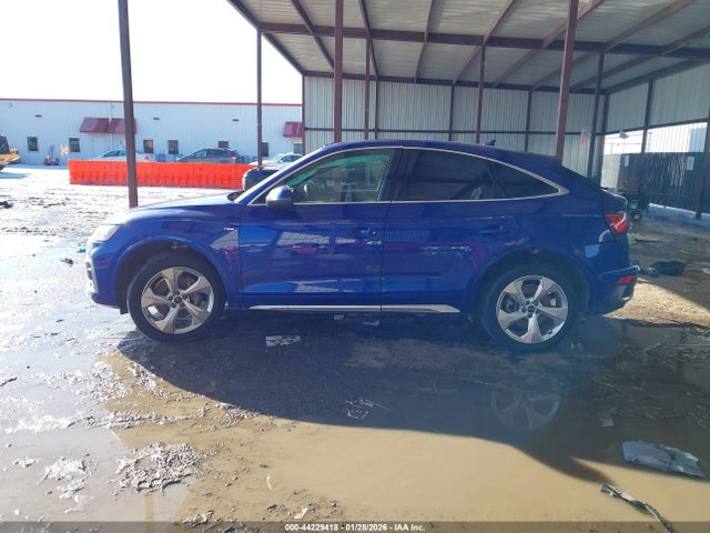 Продаж на аукціоні авто 2022 Audi Q5 Sportback Premium Plus 45 Tfsi S Line Quattro S Tronic, vin: WA15AAFYXN2007937, номер лоту: 44229418