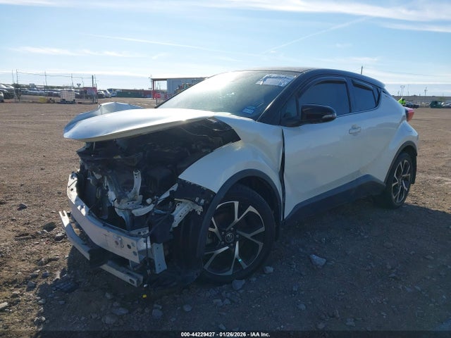 2019 TOYOTA C-HR JTNKHMBX7K1061258 Photo 1
