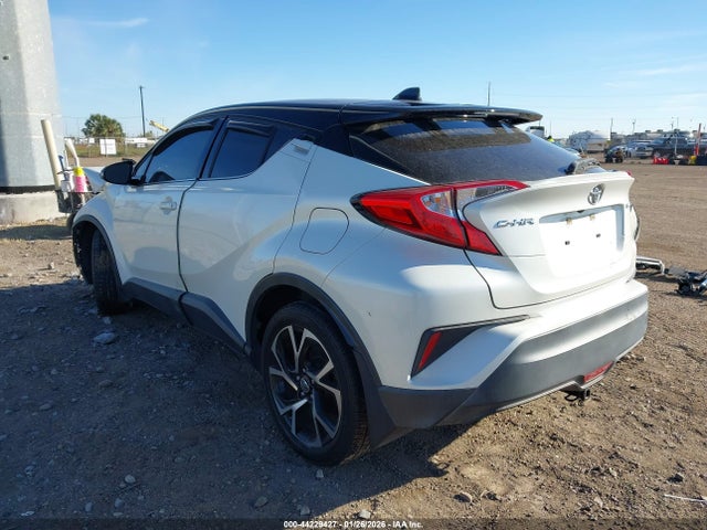 2019 TOYOTA C-HR JTNKHMBX7K1061258 Photo 2