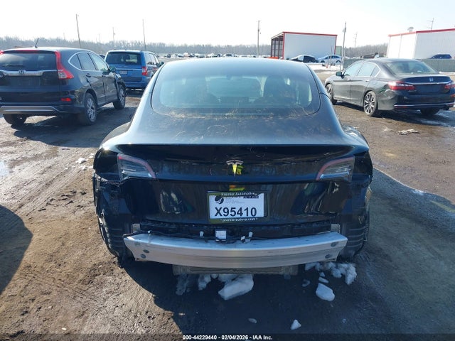 Aukcja sprzedaży 2021 Tesla Model 3 Standard Range Plus Rear-wheel Drive, vin: 5YJ3E1EA4MF070324, numer aukcji: 44229440