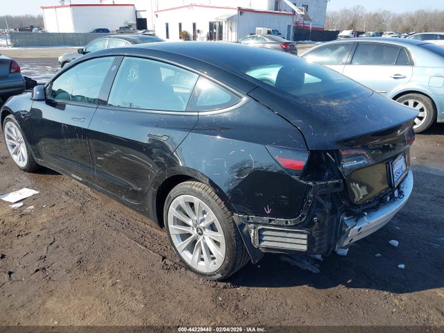 2021 TESLA MODEL 3 5YJ3E1EA4MF070324 Photo 2