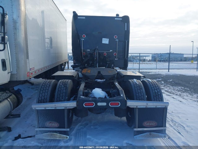 44229471 :رقم المزاد ، 1XPXD49X1JD433524 vin ، 2018 Peterbilt 389 مزاد بيع