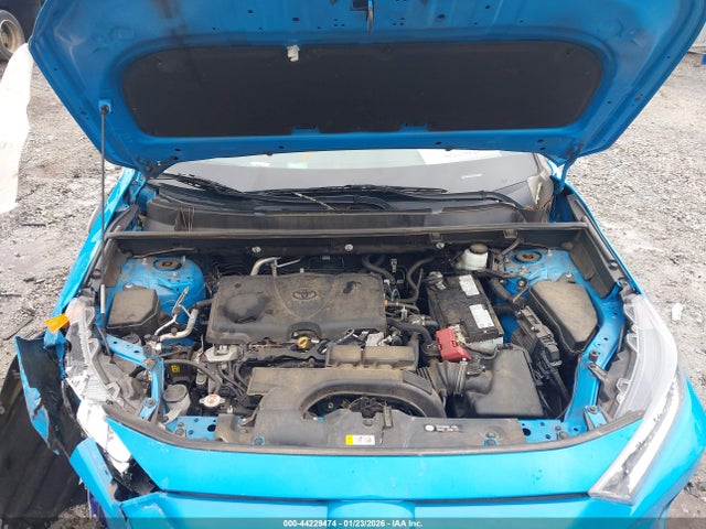 2T3W1RFV1MW172702 Toyota Rav4 Xle