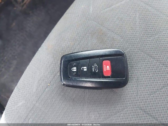 2T3W1RFV1MW172702 Toyota Rav4 Xle