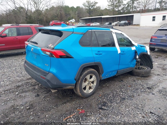 2T3W1RFV1MW172702 Toyota Rav4 Xle