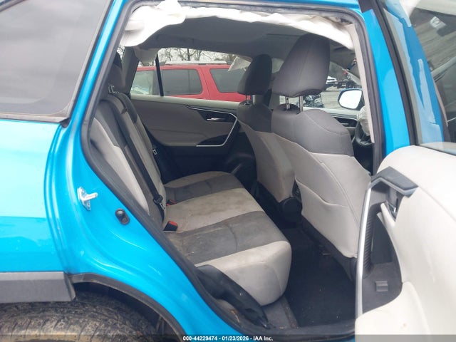2T3W1RFV1MW172702 Toyota Rav4 Xle
