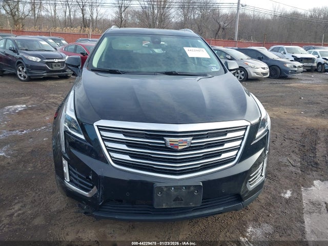 44229475 :رقم المزاد ، 1GYKNFRS8KZ184310 vin ، 2019 Cadillac Xt5 Premium Luxury مزاد بيع