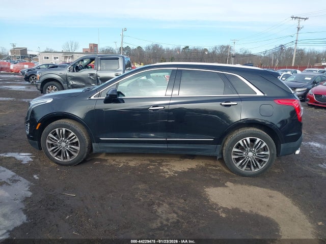 44229475 :رقم المزاد ، 1GYKNFRS8KZ184310 vin ، 2019 Cadillac Xt5 Premium Luxury مزاد بيع