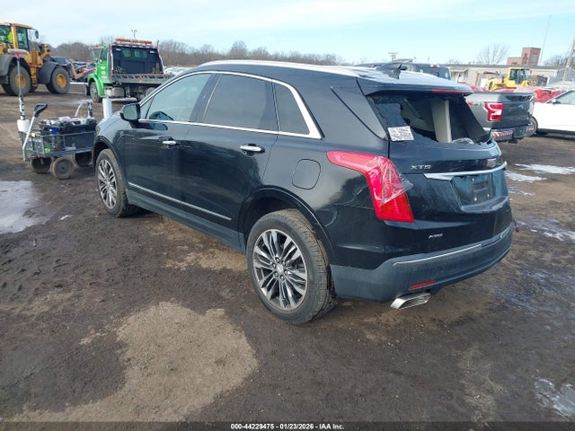 2019 CADILLAC XT5 1GYKNFRS8KZ184310 Photo 2
