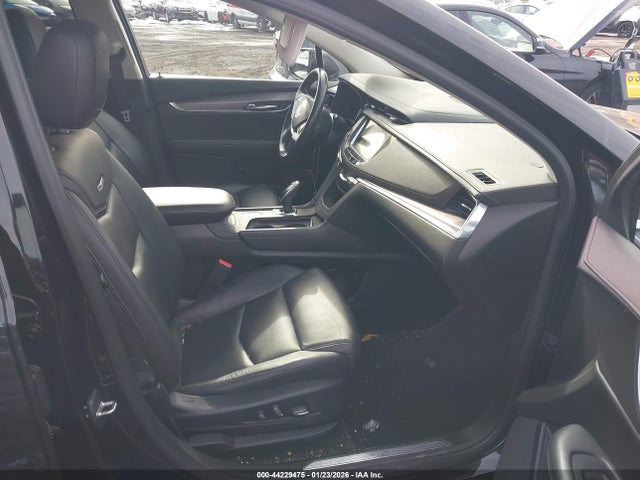 2019 CADILLAC XT5 1GYKNFRS8KZ184310 Photo 4