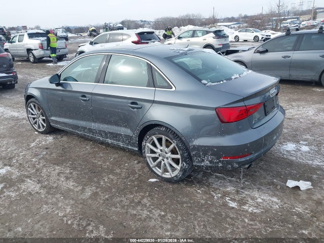 2015 AUDI A3 WAUEFGFF3F1001216 Photo 2