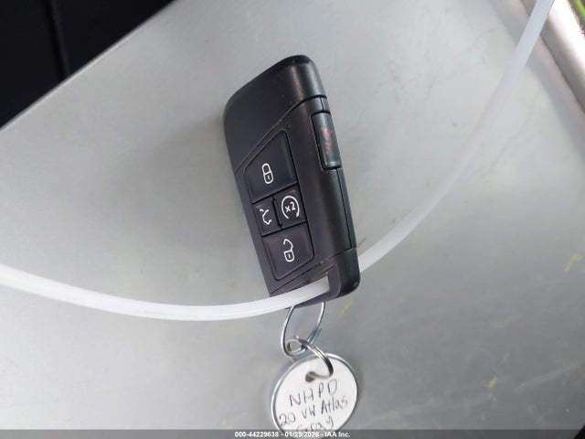 2019 VOLKSWAGEN ATLAS 1V2MR2CAXKC613525 Photo 10