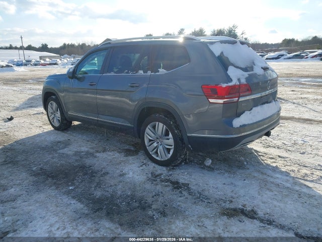 2019 VOLKSWAGEN ATLAS 1V2MR2CAXKC613525 Photo 2