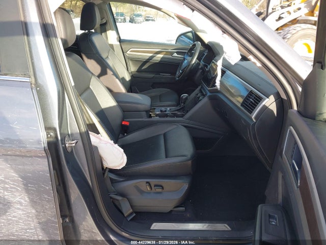 2019 VOLKSWAGEN ATLAS 1V2MR2CAXKC613525 Photo 4