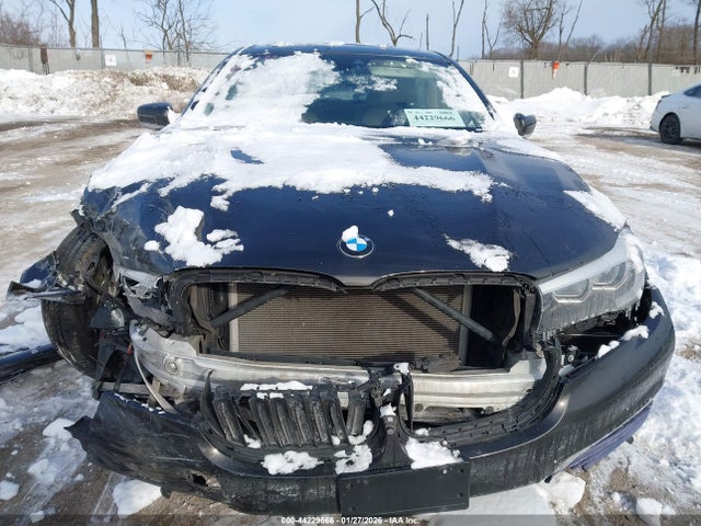 44229666 :رقم المزاد ، WBA7E4C54HGU99125 vin ، 2017 Bmw 740i Xdrive مزاد بيع