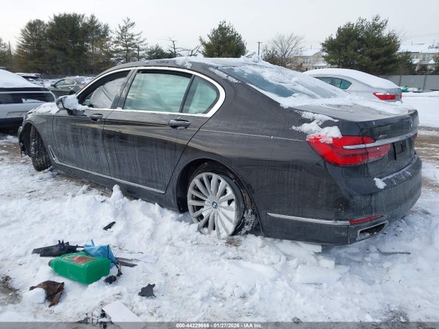 44229666 :رقم المزاد ، WBA7E4C54HGU99125 vin ، 2017 Bmw 740i Xdrive مزاد بيع