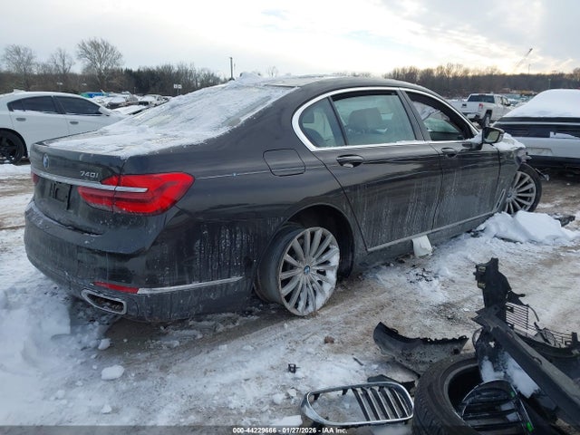 44229666 :رقم المزاد ، WBA7E4C54HGU99125 vin ، 2017 Bmw 740i Xdrive مزاد بيع
