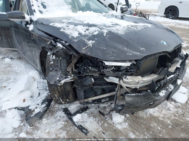 44229666 :رقم المزاد ، WBA7E4C54HGU99125 vin ، 2017 Bmw 740i Xdrive مزاد بيع