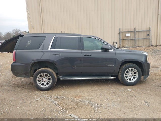 44229720 :رقم المزاد ، 1GKS2BKC2HR193589 vin ، 2017 Gmc Yukon Slt مزاد بيع