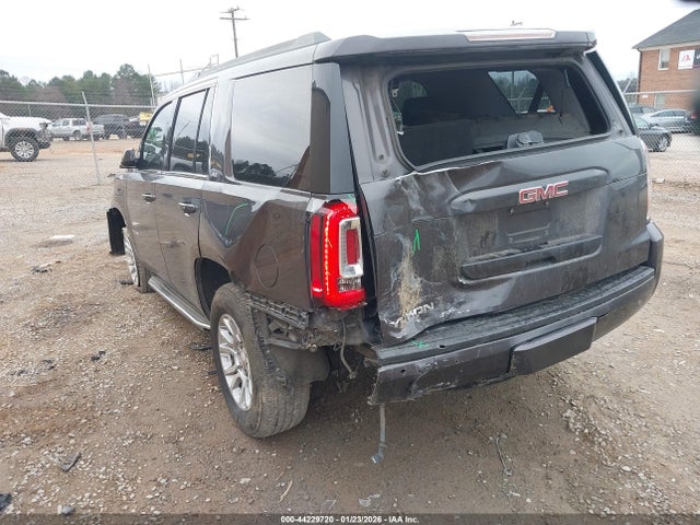 44229720 :رقم المزاد ، 1GKS2BKC2HR193589 vin ، 2017 Gmc Yukon Slt مزاد بيع