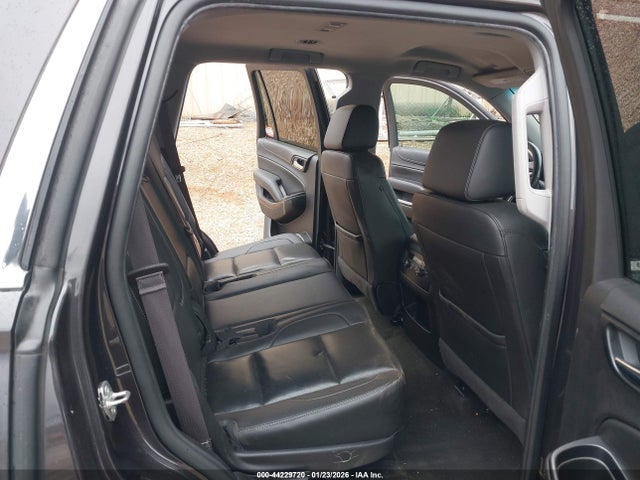 44229720 :رقم المزاد ، 1GKS2BKC2HR193589 vin ، 2017 Gmc Yukon Slt مزاد بيع
