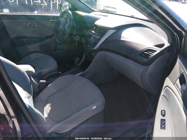 KMHCT4AEXGU049467 Hyundai ACCENT SE