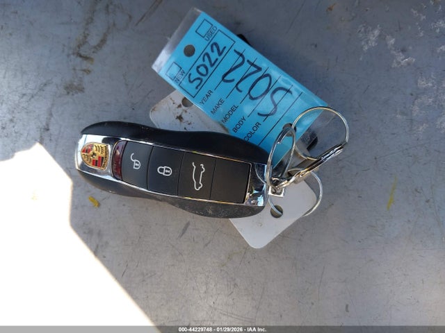 2017 PORSCHE MACAN WP1AB2A56HLB15442 Photo 10