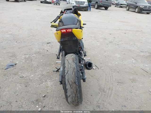 JS1EM13B8R7100942 Suzuki Gsx800 F