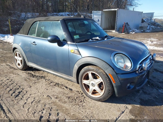 2010 MINI COOPER WMWMR3C57ATU97951 Photo 0