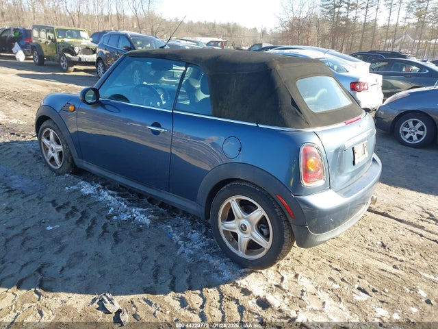 2010 MINI COOPER WMWMR3C57ATU97951 Photo 2