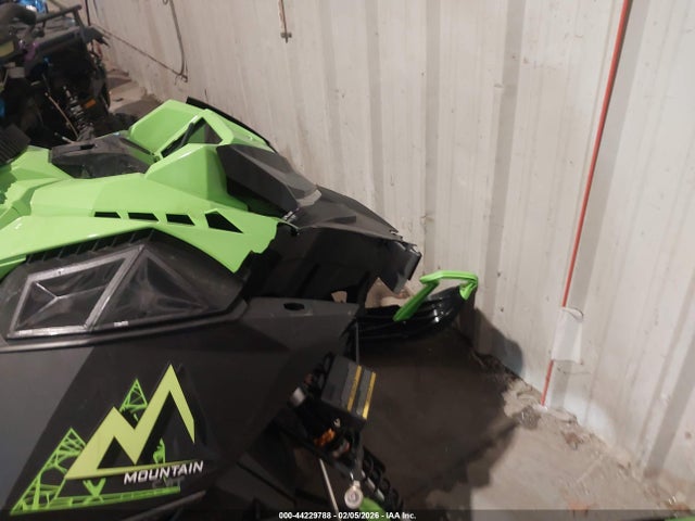 Aukcja sprzedaży 2025 Arctic Cat Mountain Cat 858, vin: 4UF1S2JH9ST101109, numer aukcji: 44229788